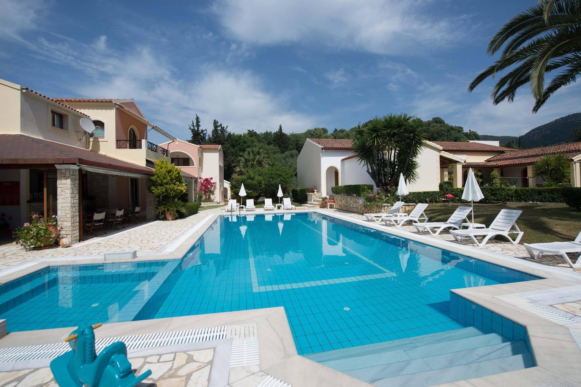 Villa Violetta Acharavi  Buitenkant foto