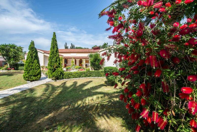 Villa Violetta Acharavi  Buitenkant foto